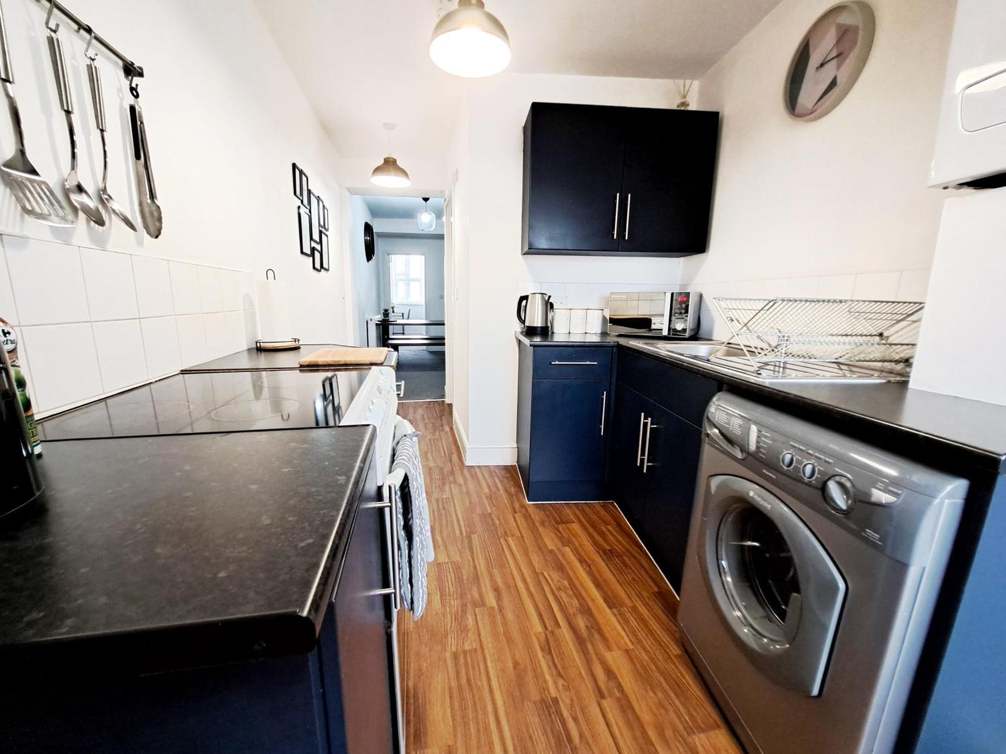 Stylish 2 Bed Apartment With Free Parking, Speed Wifi, Free Parking Колчестър Екстериор снимка